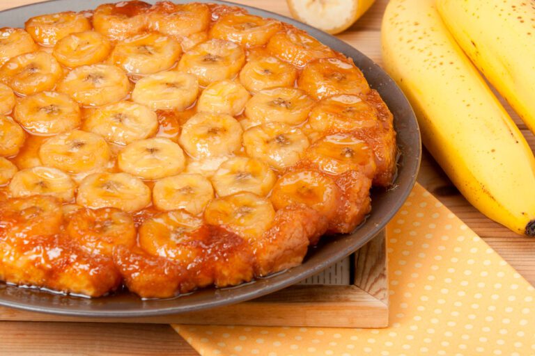Bolo de Banana Caramelada: Uma Delícia Irresistível