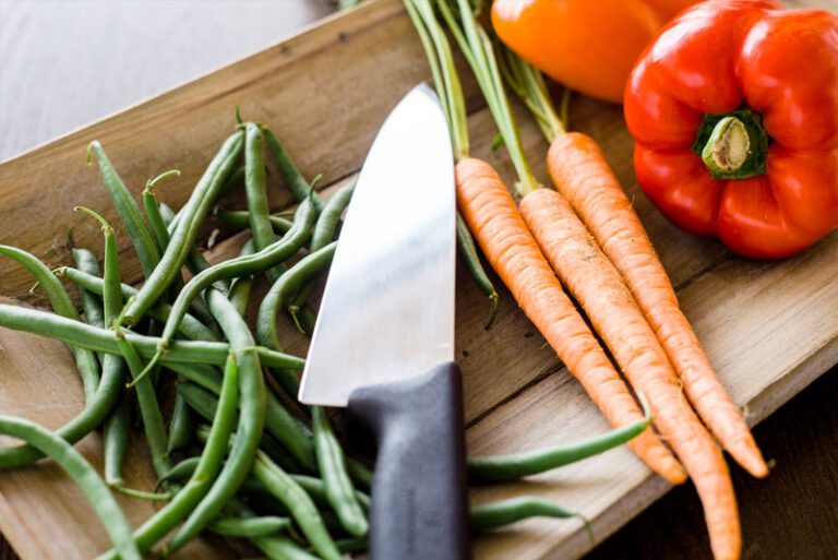 Confira 10 dicas valiosas para aprimorar suas habilidades na cozinha e tornar suas receitas ainda mais deliciosas. Leia agora mesmo!
